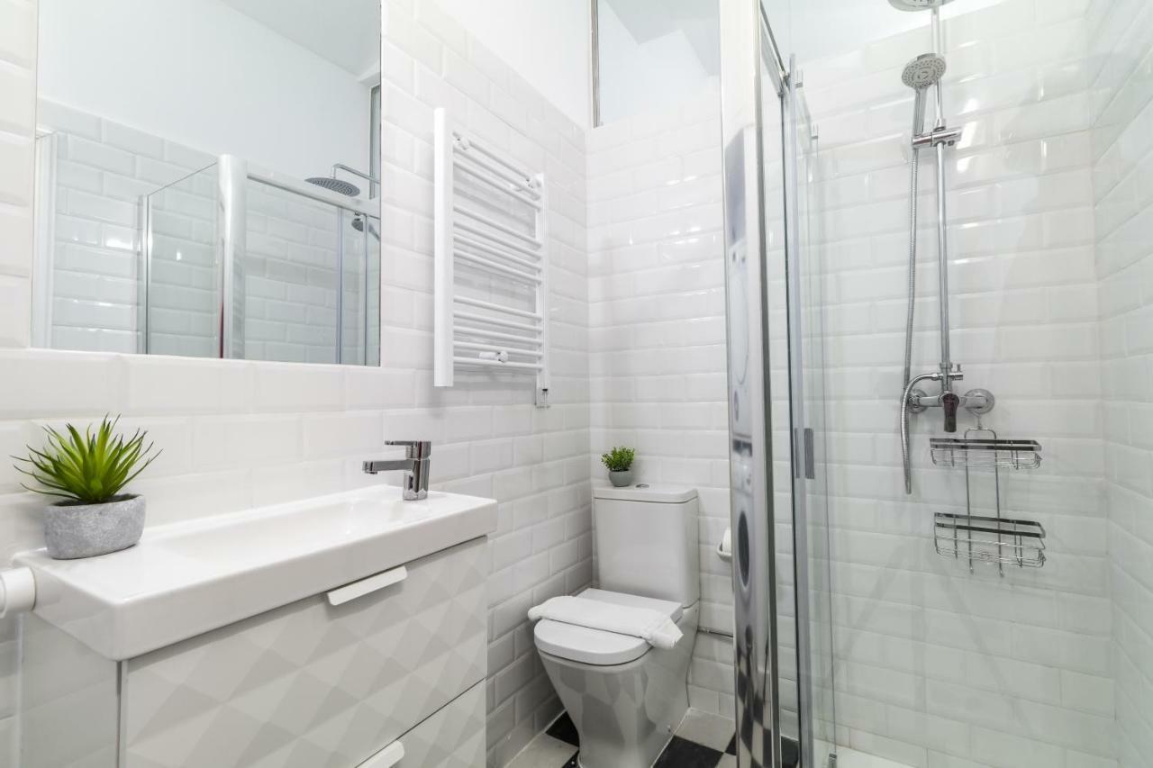 Puerta Del Sol VI Apartment Madrid Luaran gambar